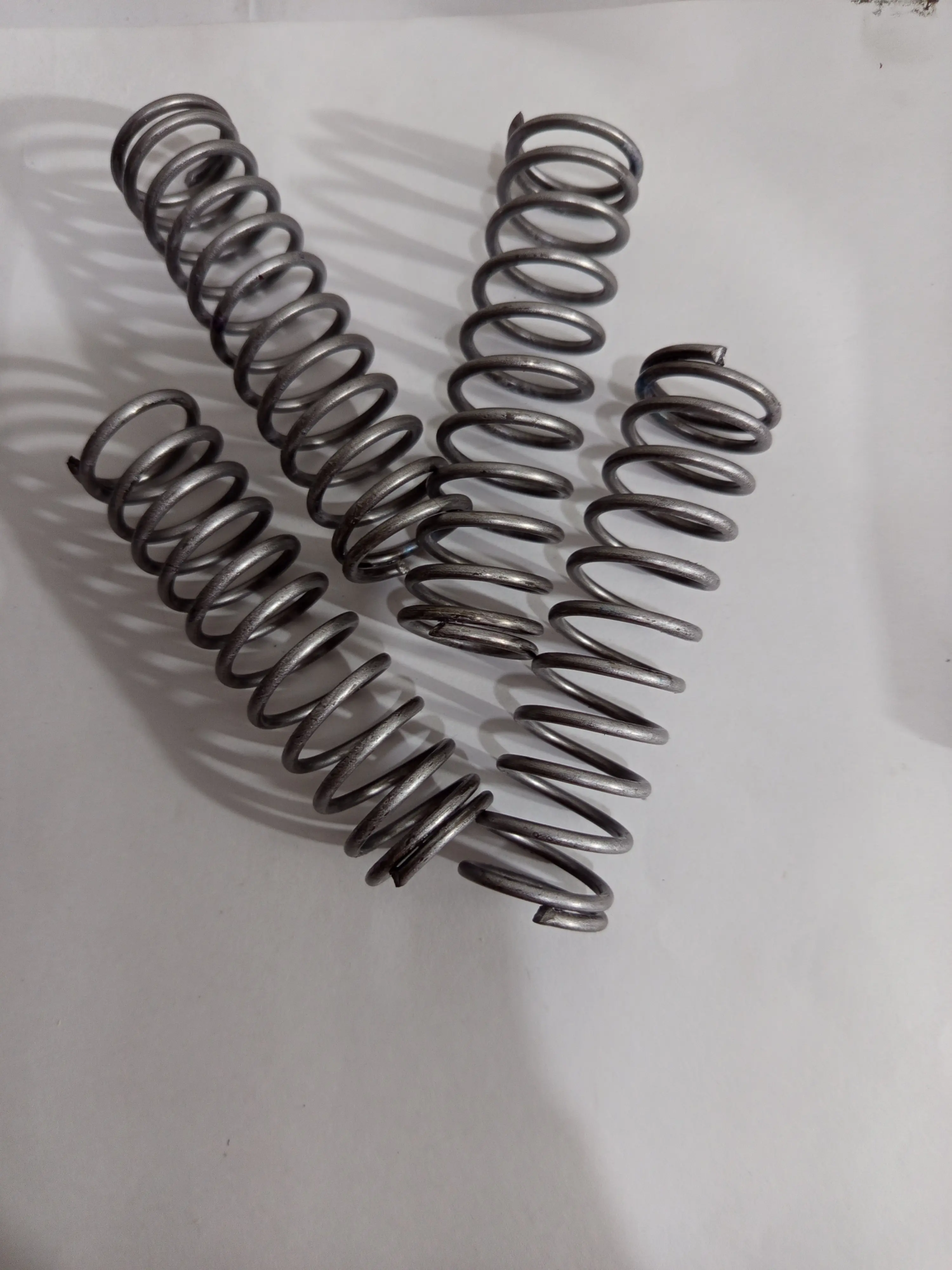 RESORTE SUSPENSIÓN SAMSUNG CORTO CKD91419